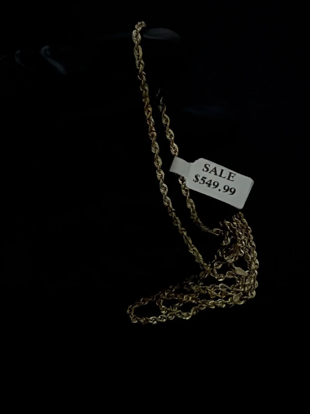 Gold rope link chain ￼